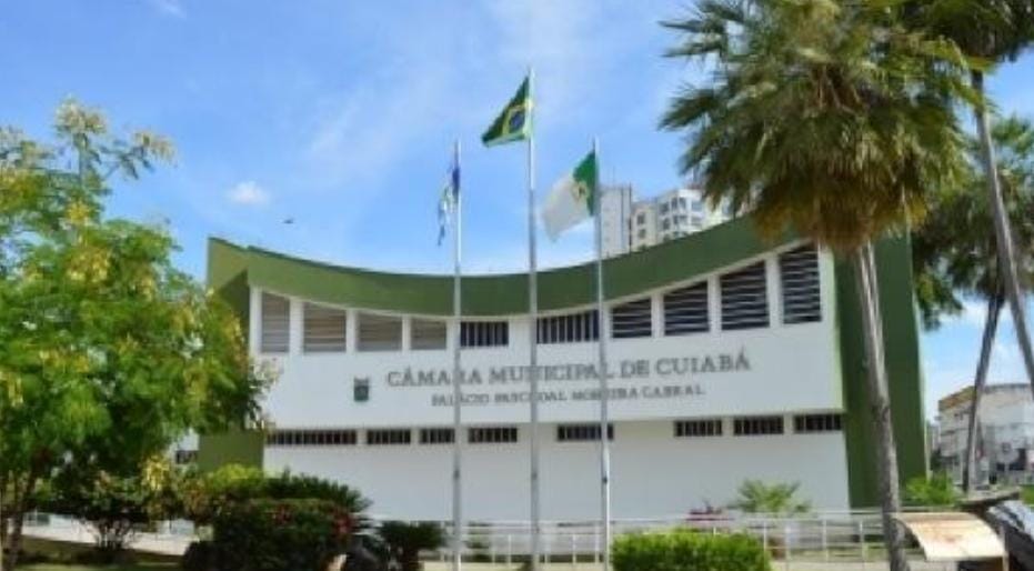 Câmara de Cuiabá discute cota de 5% em concursos para maiores de 40 anos