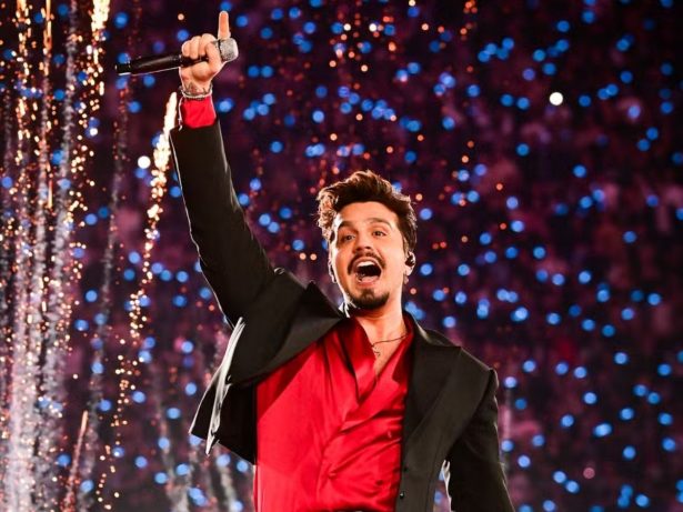 Luan Santana lança Parte 2 do DVD "Registro Histórico"