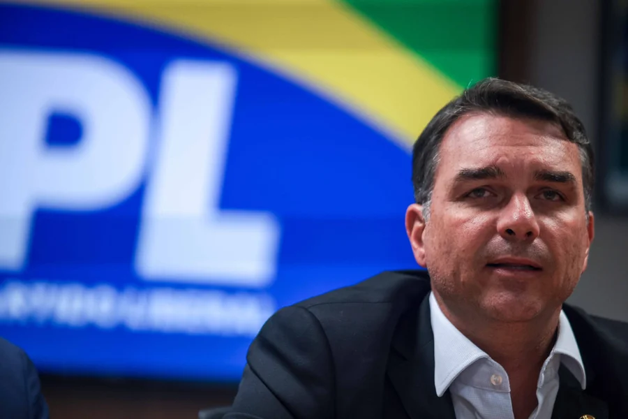Entenda a Ação do Pt no Tse Contra a Família Bolsonaro e o Pl por Fake News