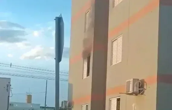 Panela esquecida no fogo causa incêndio em Rondonópolis em destaque