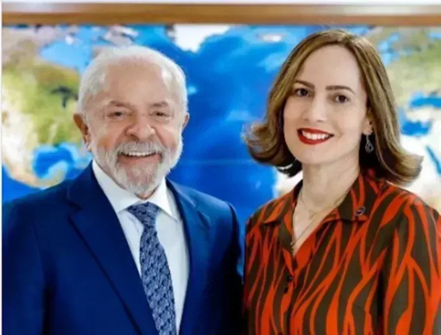 Saiba quem é Ana Cristina Viana Silveira, nova presidente do INSS em destaque