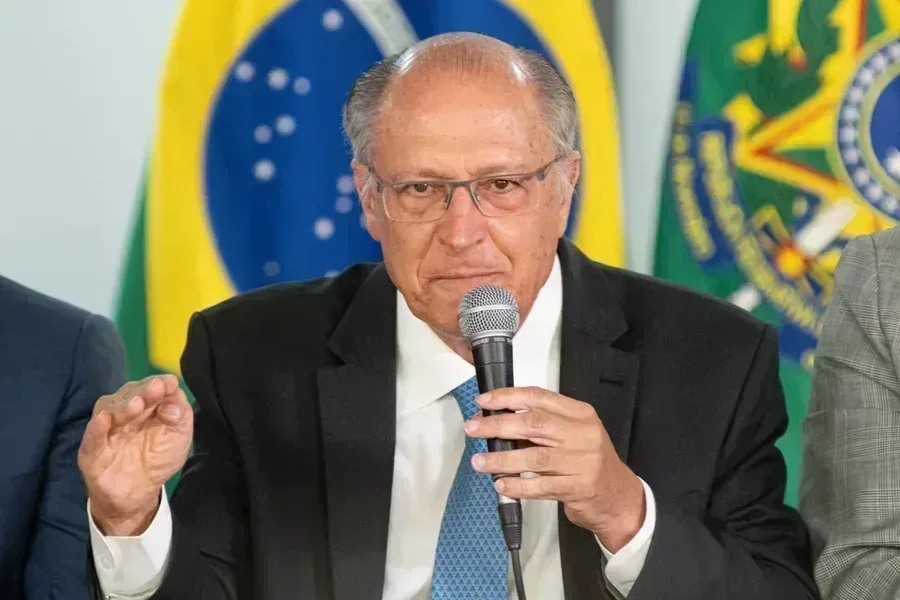 Alckmin fala com prefeito de Be… e mexe com o debate político que afeta o dia a em destaque